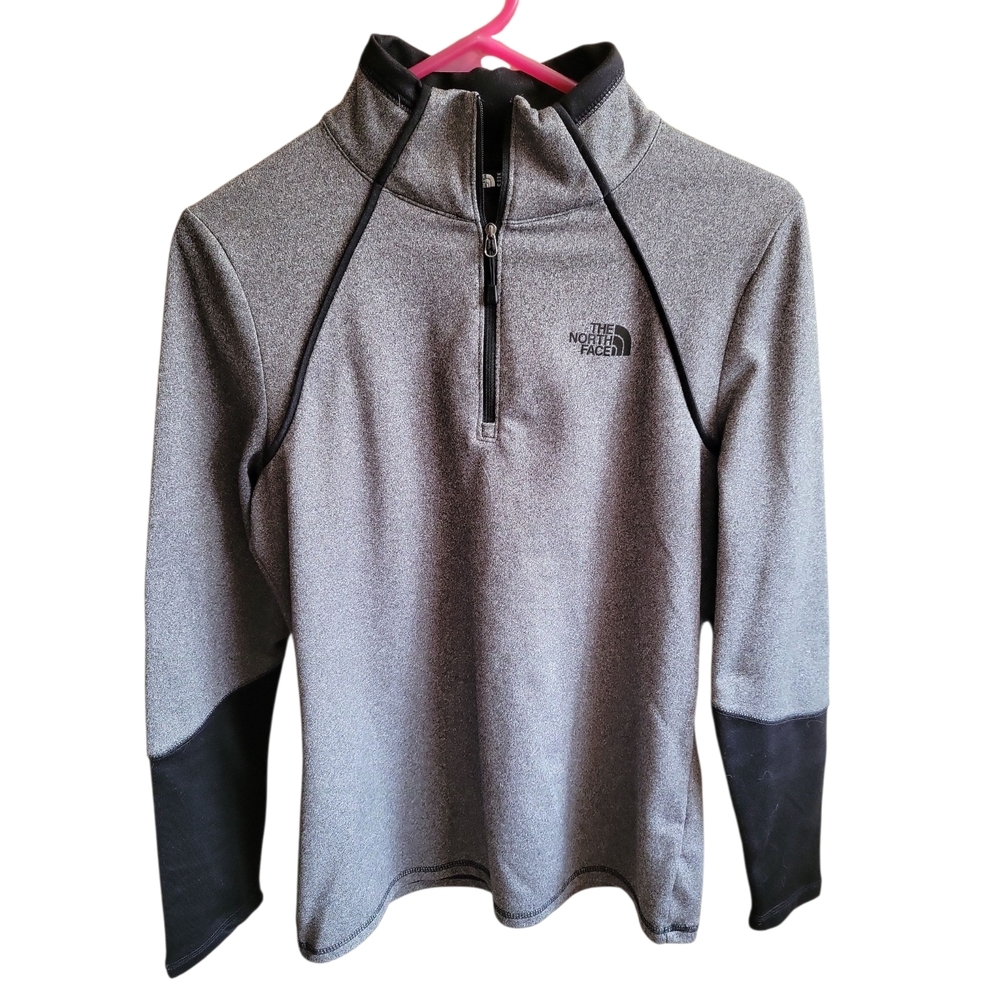The North Face Women's Black and Gray Zip-Up Sweater